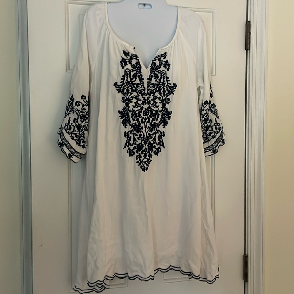 Chic collection swim cover up tunic shirt dress embroidered